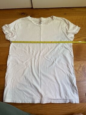 JCrew Classic White Crewneck Tee